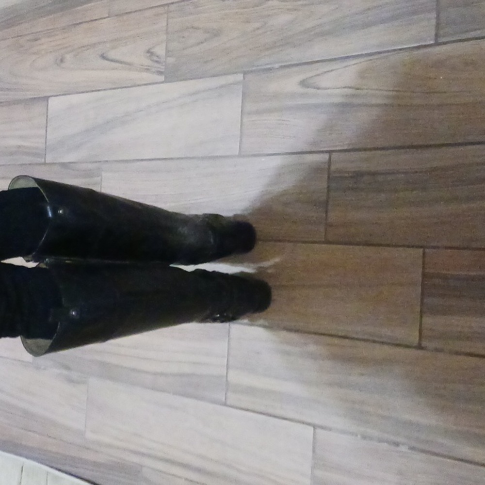 Frye boots - Picture 3 of 10